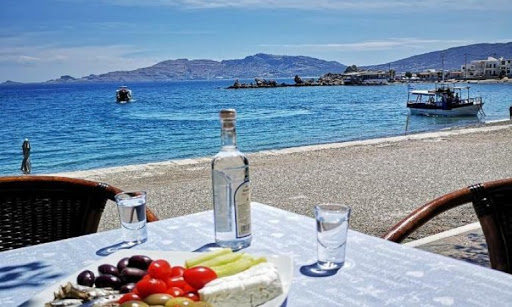 Ristrutturare casa al mare: un buon modo per non dover più andare in albergo.