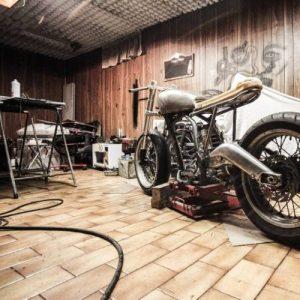 Pavimento per il garage: prezzi e preventivi online